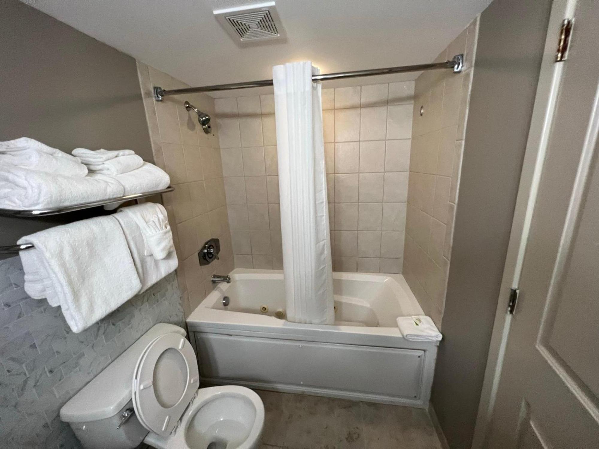 הוילה מירטל ביץ' 107 S Ocean Blvd, 0308 - Ocean Front Sleeps 6 מראה חיצוני תמונה